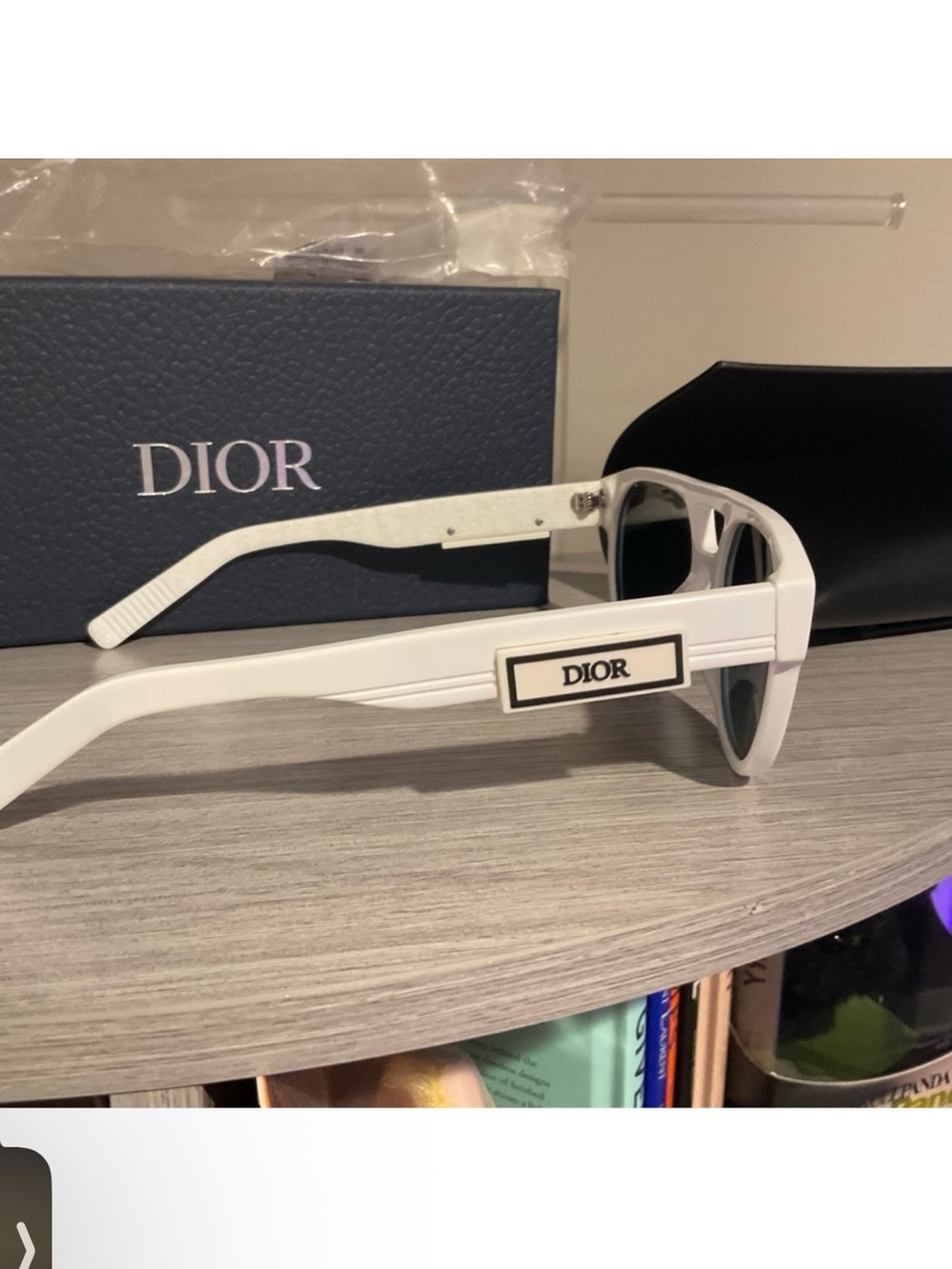 Christian Dior White Oblique Monogram Aviator Sunglasses - Full Set - Picture 4 of 8